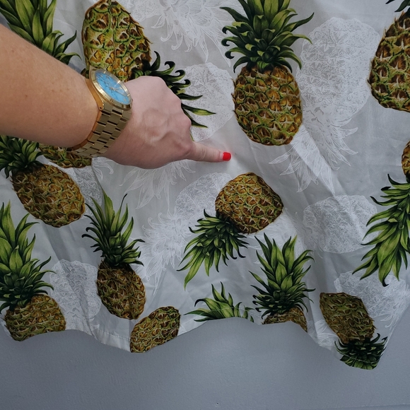 Authentic Hawaiian Shirt Paradise Found  "Maui Pineapple"   NWOT  - Size 2X - Picture 14 of 15